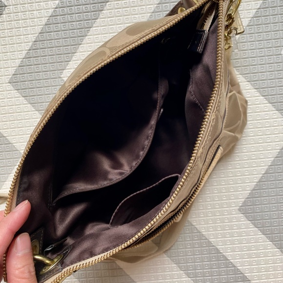 Coach | poppy crossbody - Picture 6 of 11